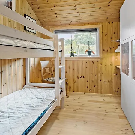 2 Bedroom Gorgeous In Сasa de vacaciones